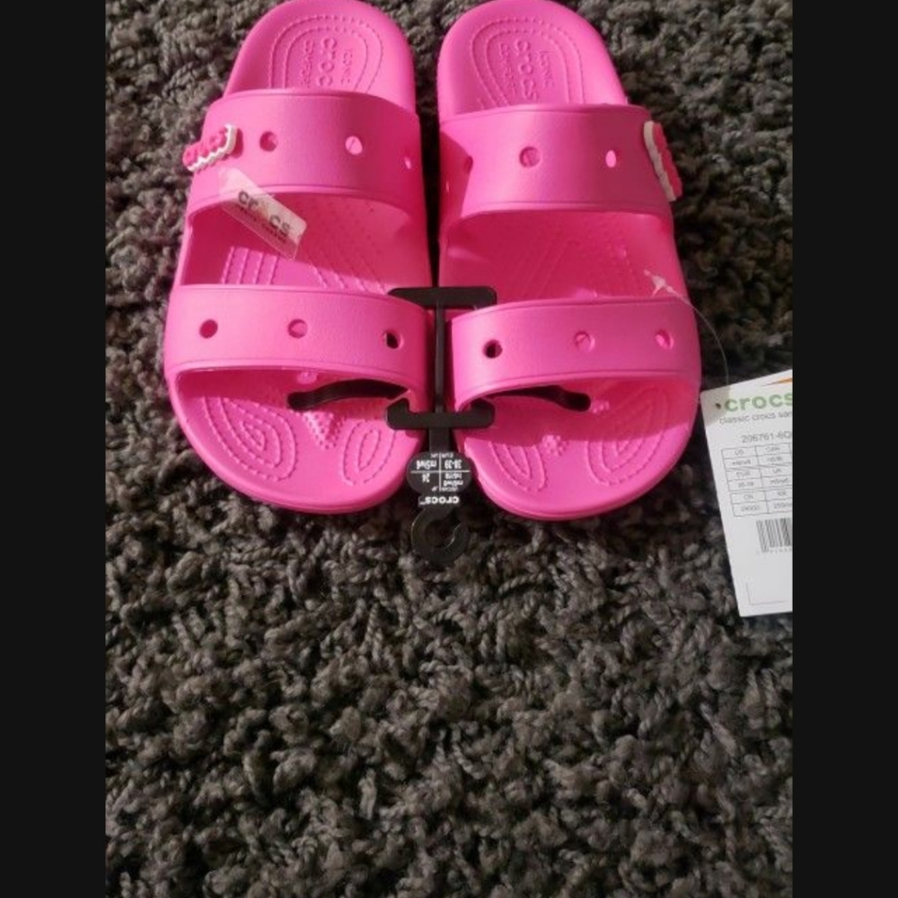 Cross pink sandals